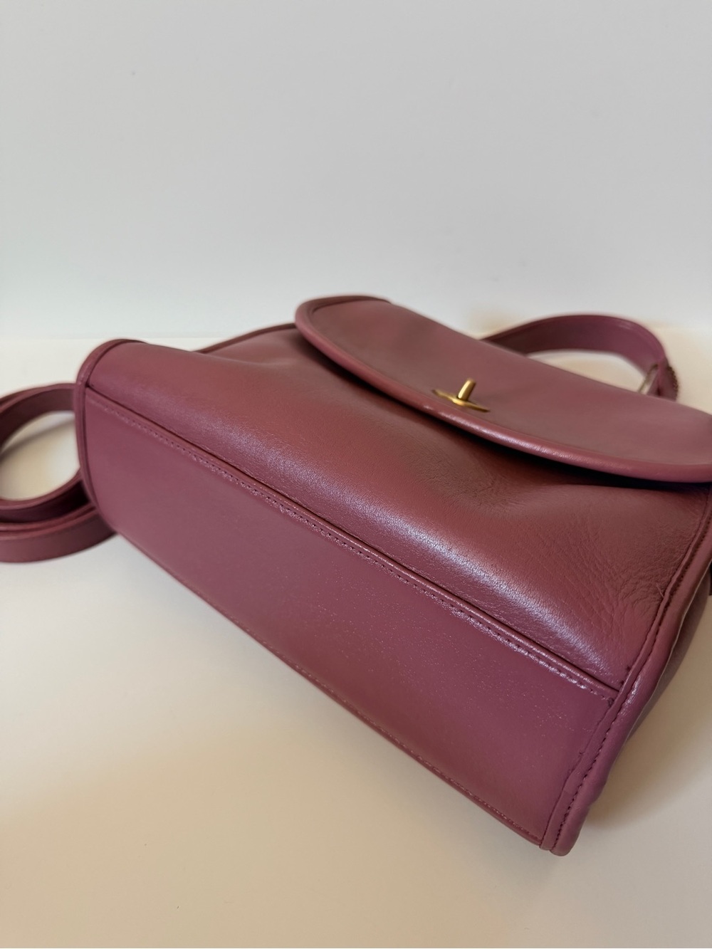 Custom Mauve Vintage Coach Manor Top Handle Bag - Picture 5 of 7